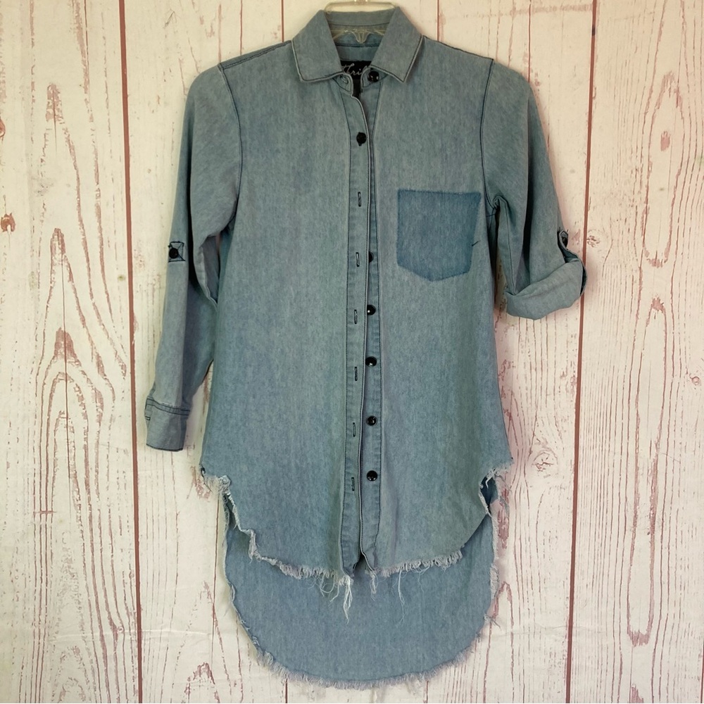 Thrill Juniors S Small Blue Chambray Button Distressed Tunic Top High Low Hem